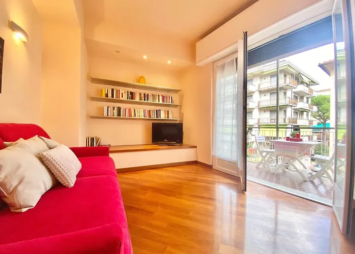Casaviva - Elegant Bilo With Parking In Apartmán